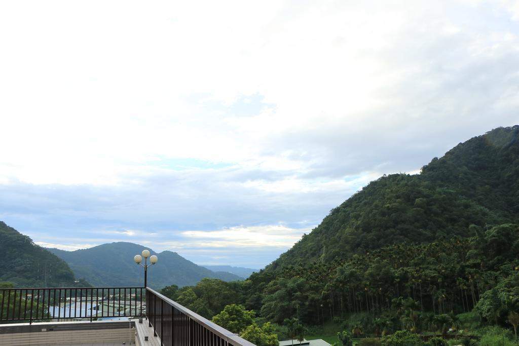 Fully B&B ผูหลี่ ภายนอก รูปภาพ